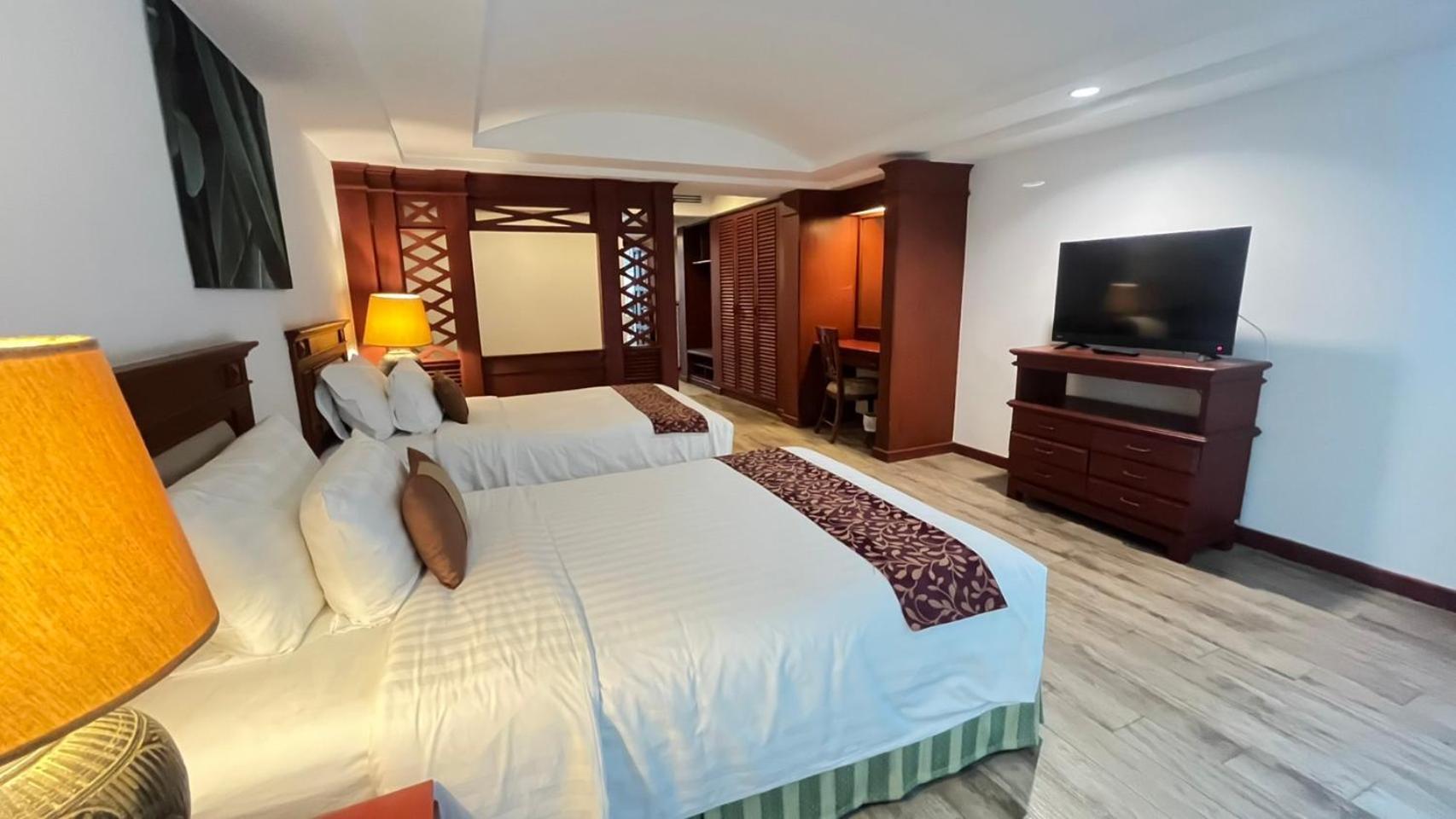 The Taksim Royal Hotel Patong