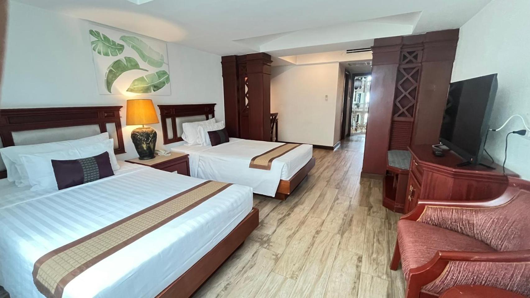 Hotel The Taksim Royal
