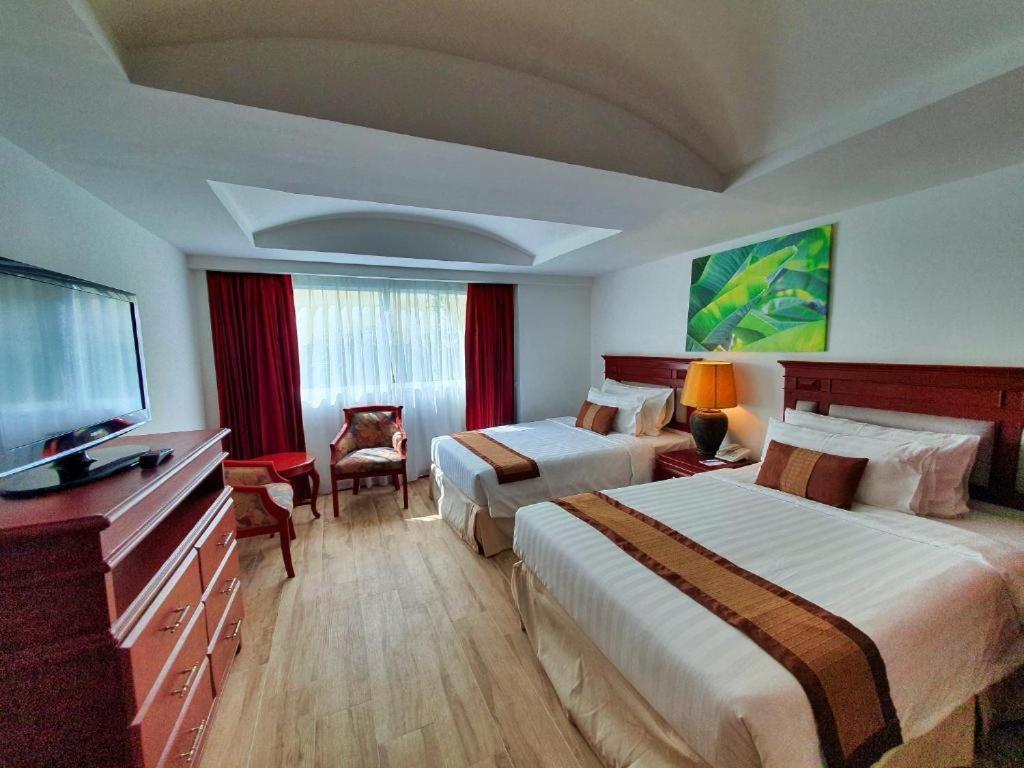 The Taksim Royal Hotel 4*