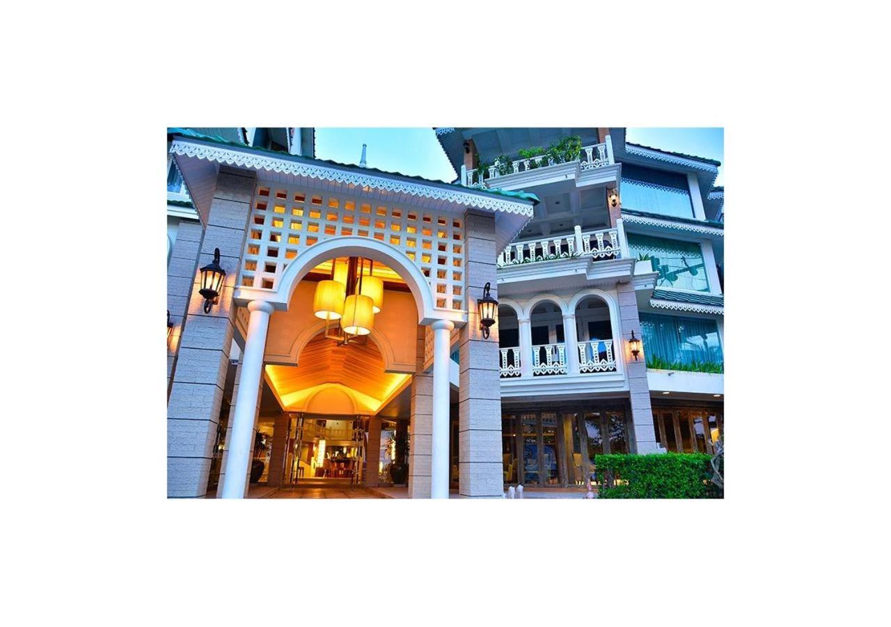 The Taksim Royal Hotel 4*